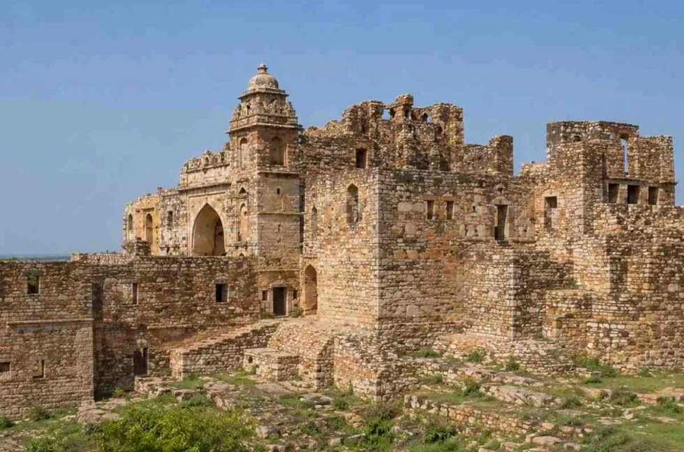 Tower of Fame Chittorgarh to Jaipur Cab